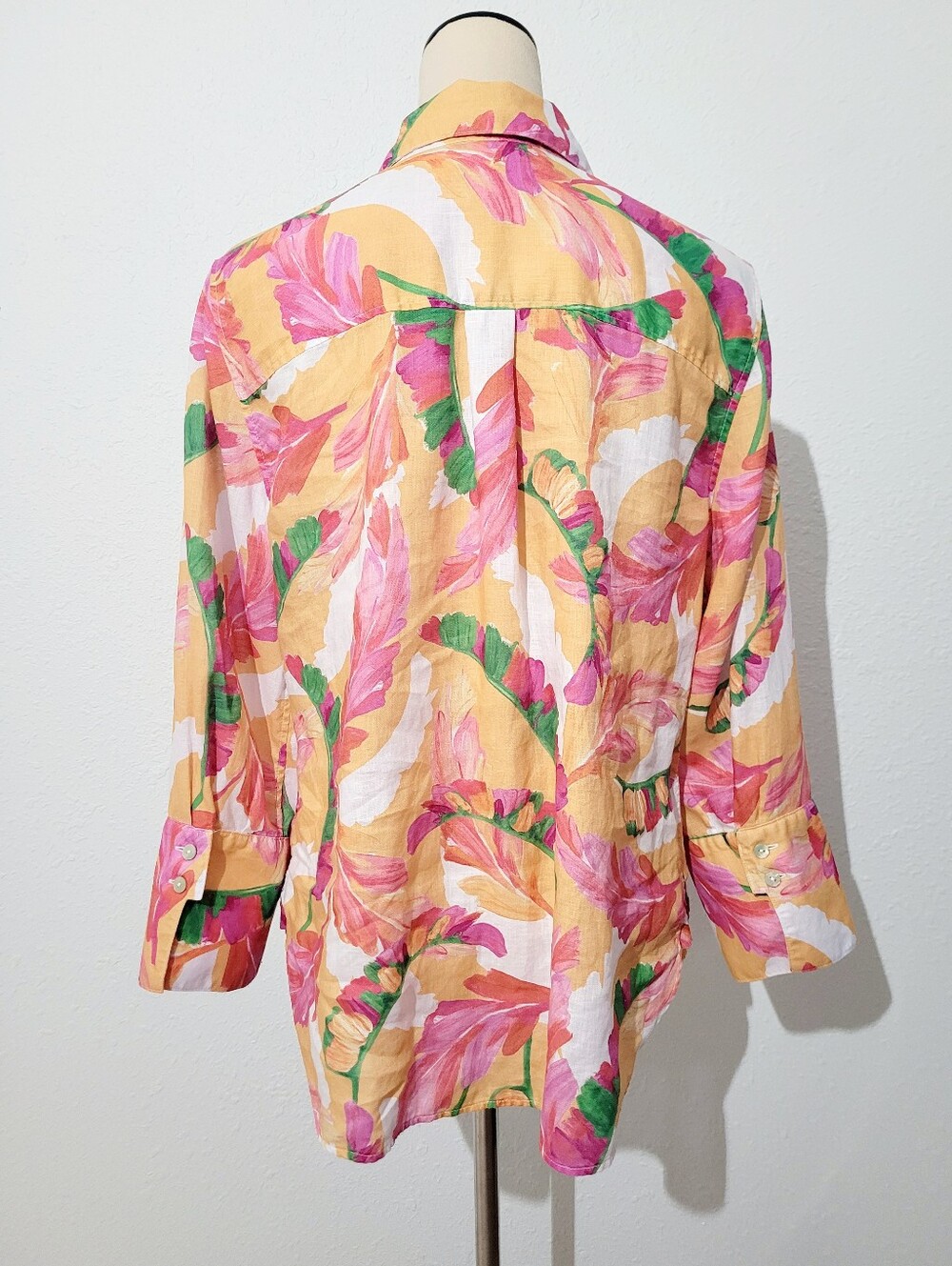 Chico’s 100% Linen Floral Button Front Blouse Women’s Size US 10 Pink Classic - Picture 5 of 11
